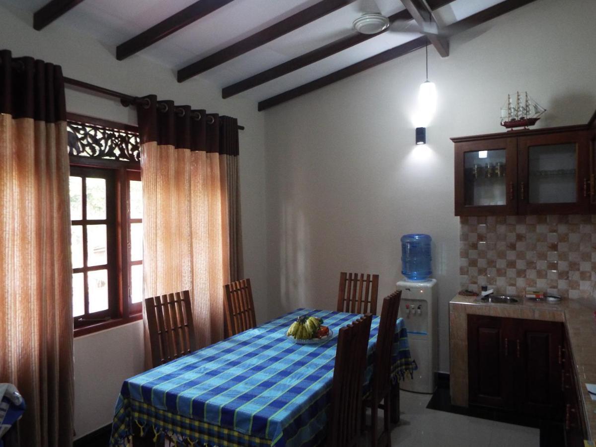 Ceylon Epic Villa Bentota Eksteriør bilde